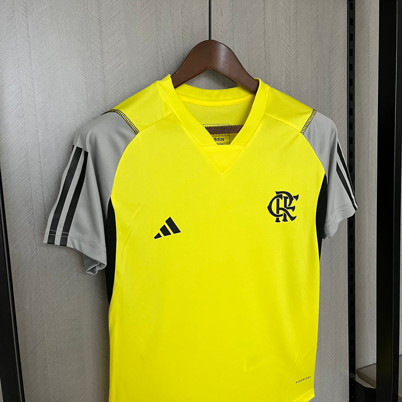 Camisa Flamengo Treino Adidas Feminina 24/25 - Versão Torcedor