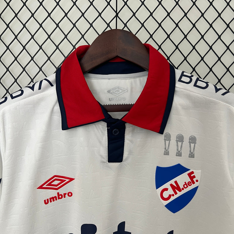 Camisa Nacional  do Uruguai 24/25